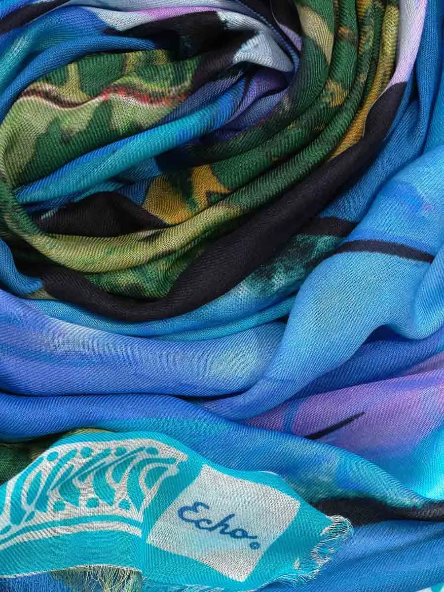 2 Toucans Square In Sea Blue