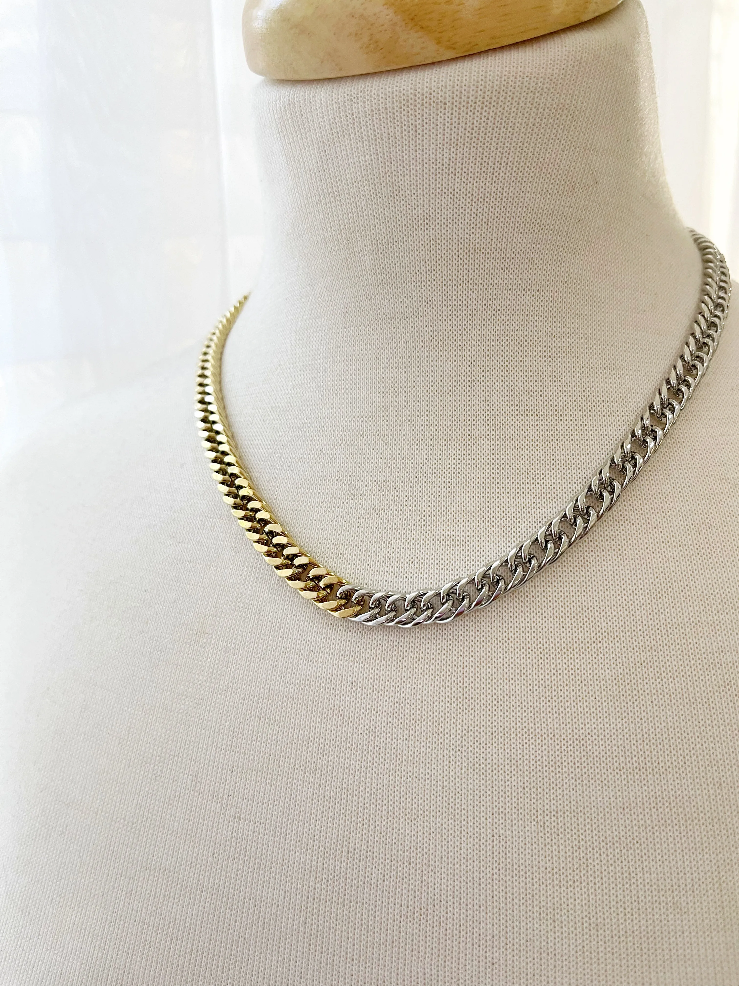 8333JN - Zihya Gold Filled Necklace