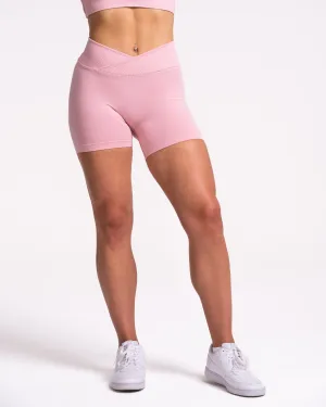 Fearless V-Shape Covert Scrunch Short "Rosa"