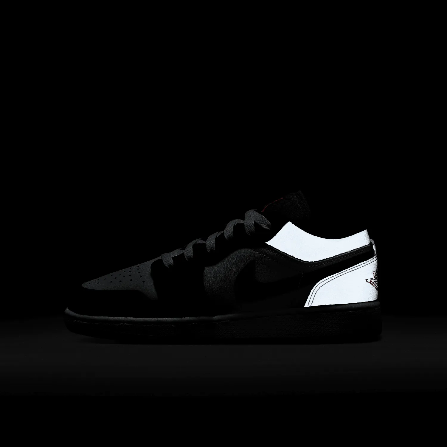 Kid's Air Jordan 1 Low SE "Panda Toe" Grade School