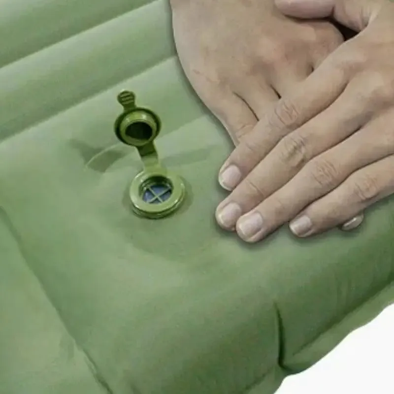 Lit de camp pliable avec matelas