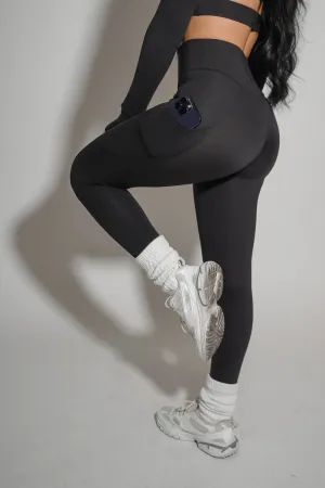 Perfect Pocket V-Booty Legging - Black