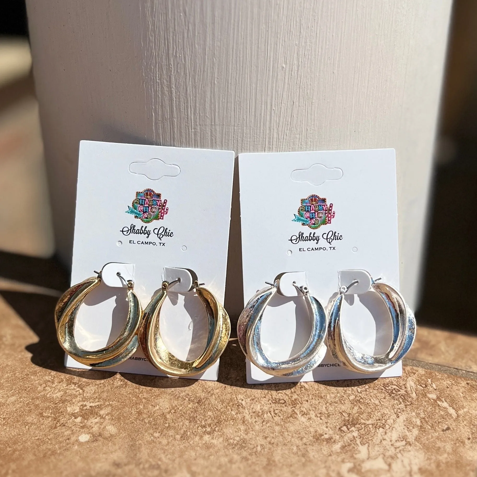 Put A Twist on Things Earrings