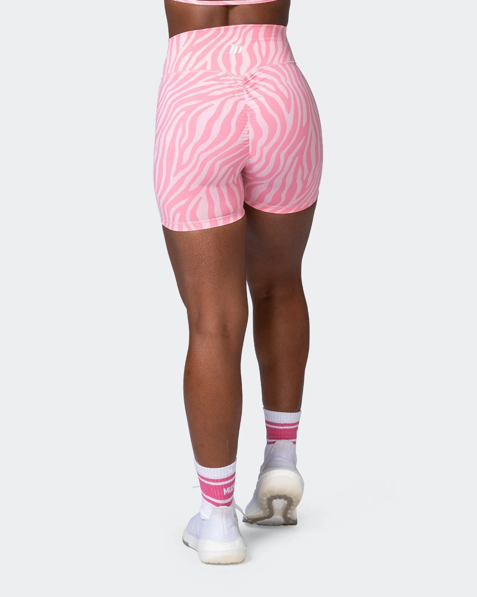 Signature Scrunch Midway Shorts - Strawberry Zebra Print