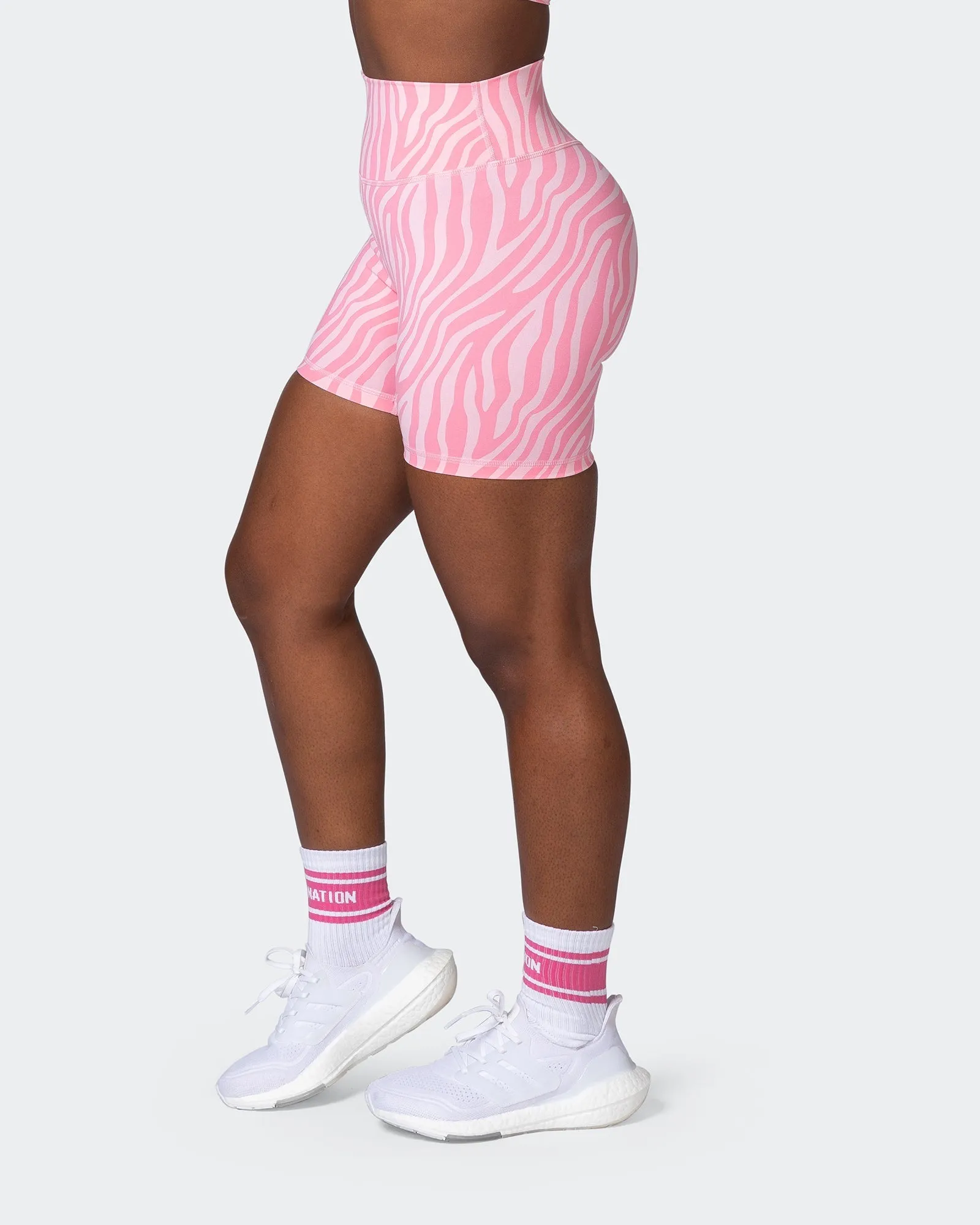 Signature Scrunch Midway Shorts - Strawberry Zebra Print