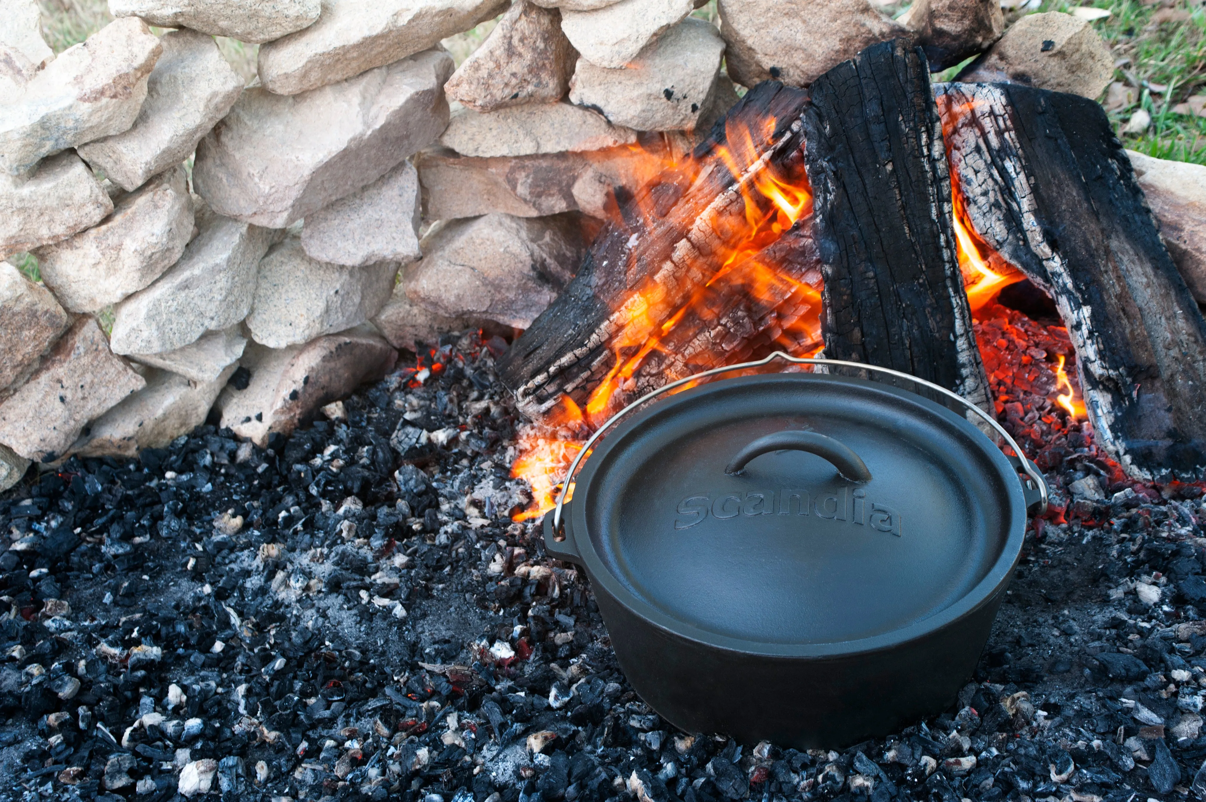 Wooshka 14" Camp Oven